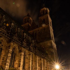 Magdeburger Dom bei Nacht